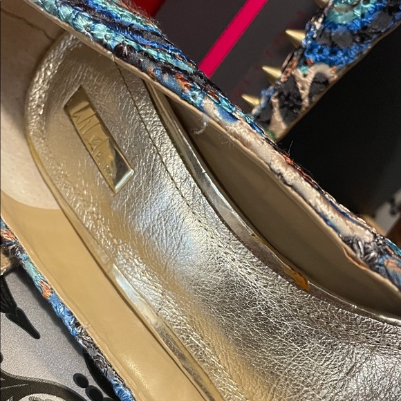 Colorful Patterned High Heels - Picture 4 of 6